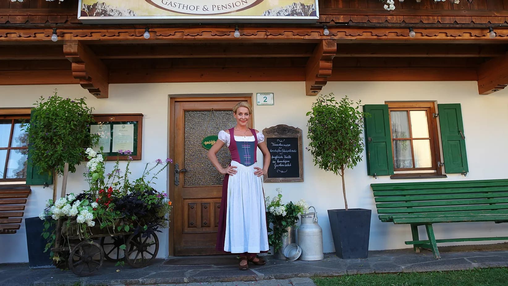 Behind the scenes at the series shoot with Natalie O'hara