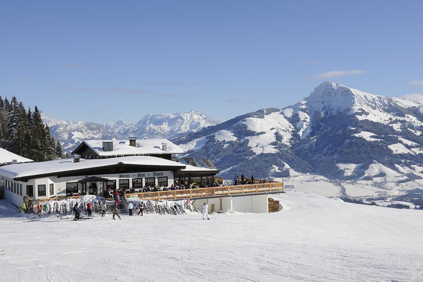 Ski huts fun with the Original Almrauschklang