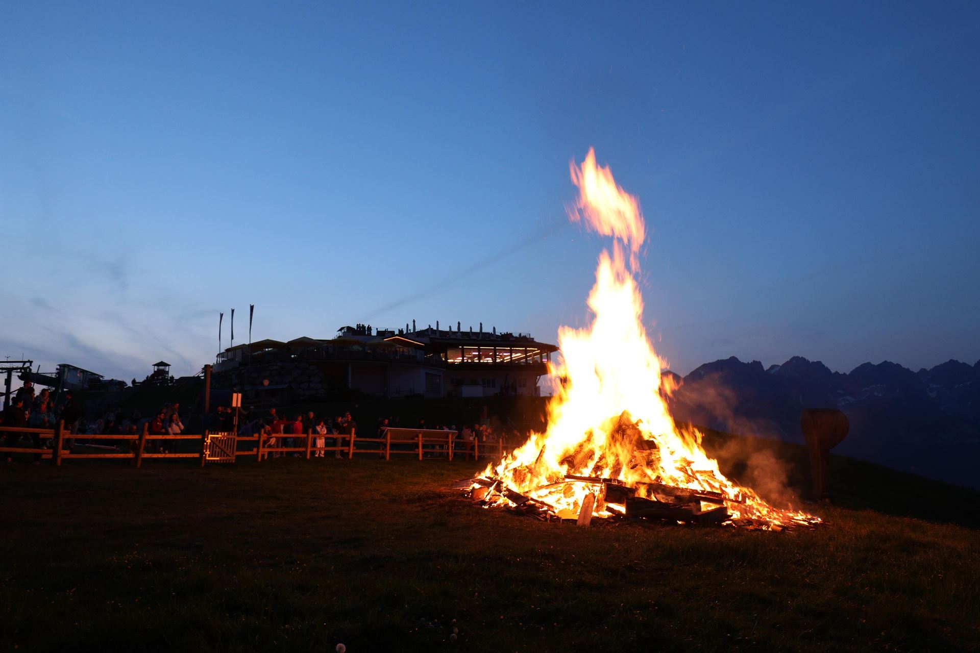 Solstice fire at Hartkaiser