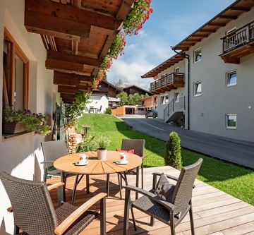 Appartement_Mayr_Auwald_37_Ellmau_08_2024_Terrasse