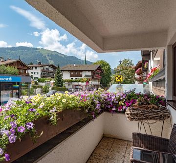 Pension_Rainer_Dorf_37_Ellmau_08_2024_Balkon_1