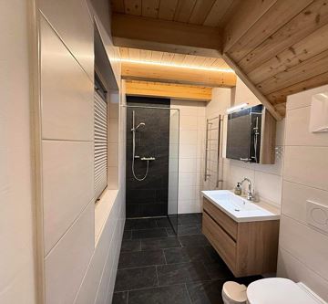 cb77af91-c0d5-4038-8c9d-64dfb98b9e71