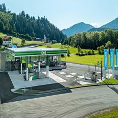 BP Fuel Station - Söll