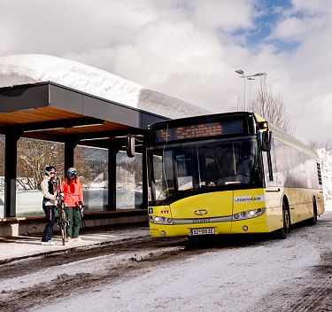 Ski buses